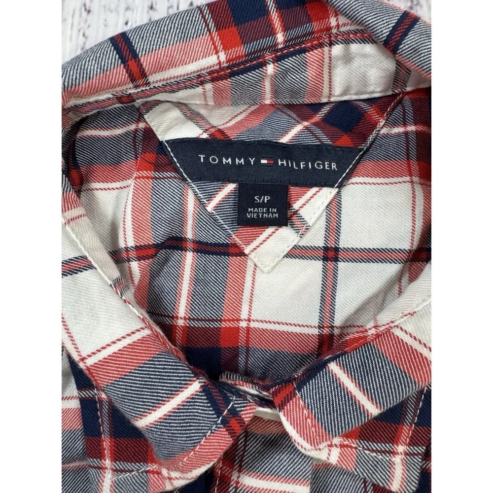 Tommy Hilfiger Shirt Men's Long Sleeve Button Up Red‎ White Plaid Size Small